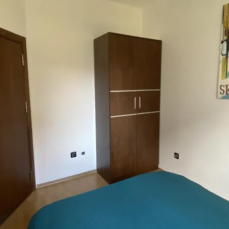 2 Bedroom Next To Gondola Lift Apartment Bansko