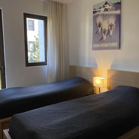 2 Bedroom Next To Gondola Lift Lejlighed Bansko